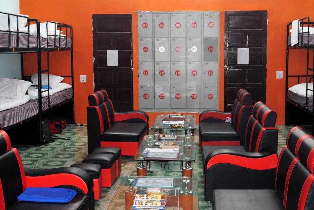 Phong Nha Backpacker Hostel ภายนอก รูปภาพ